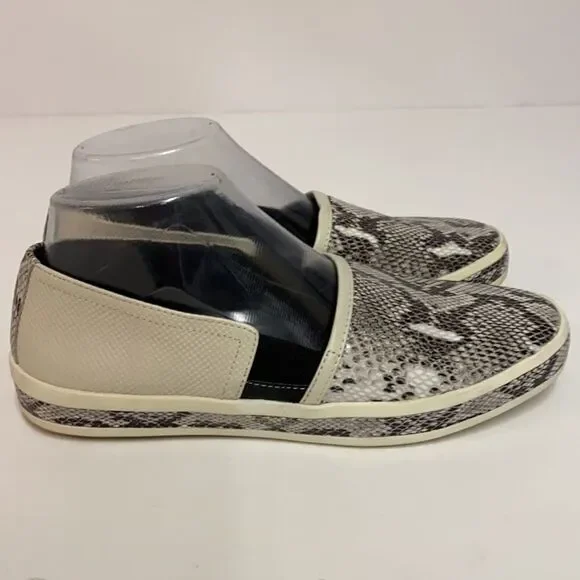 LOGO by Lori Goldstein Mixed Media Sneaker A20 - Picture 7 of 10